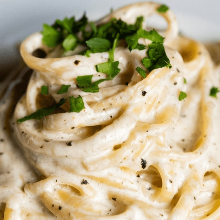 Delicious Fettuccine Alfredo