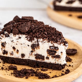 Whole Oreo Cheesecake